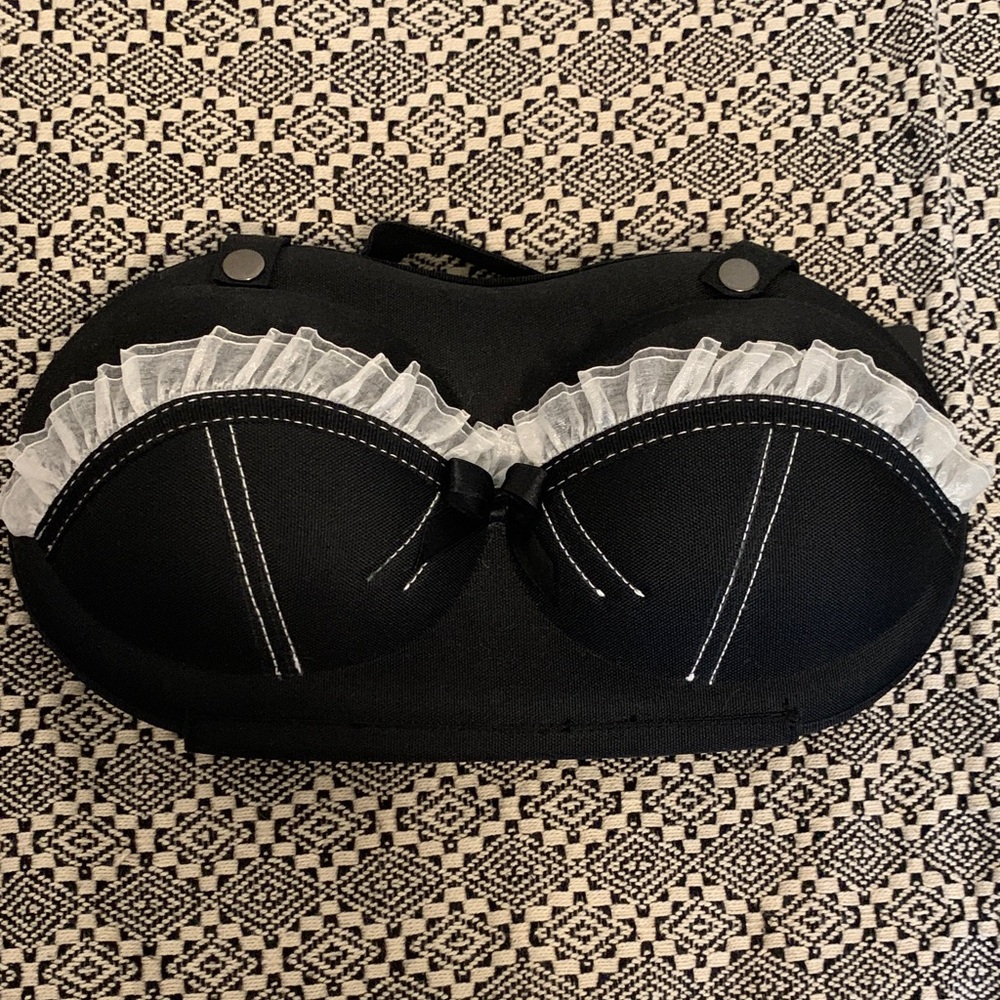 Chic Black and White Ruffle Trim Bra Holder